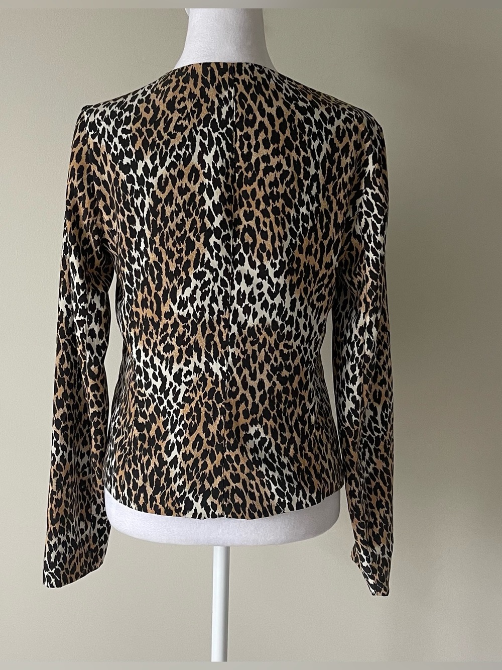 Rory Beca Leopard-Print Long Sleeve Open Blazer with Black Trim EUC Size XS - Picture 3 of 5